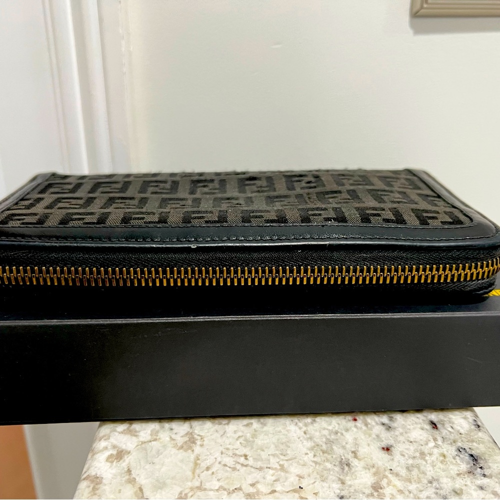 FENDI Long Wallet w/ Coin Pocket Zucca Pattern Canvas Fabric Vintage